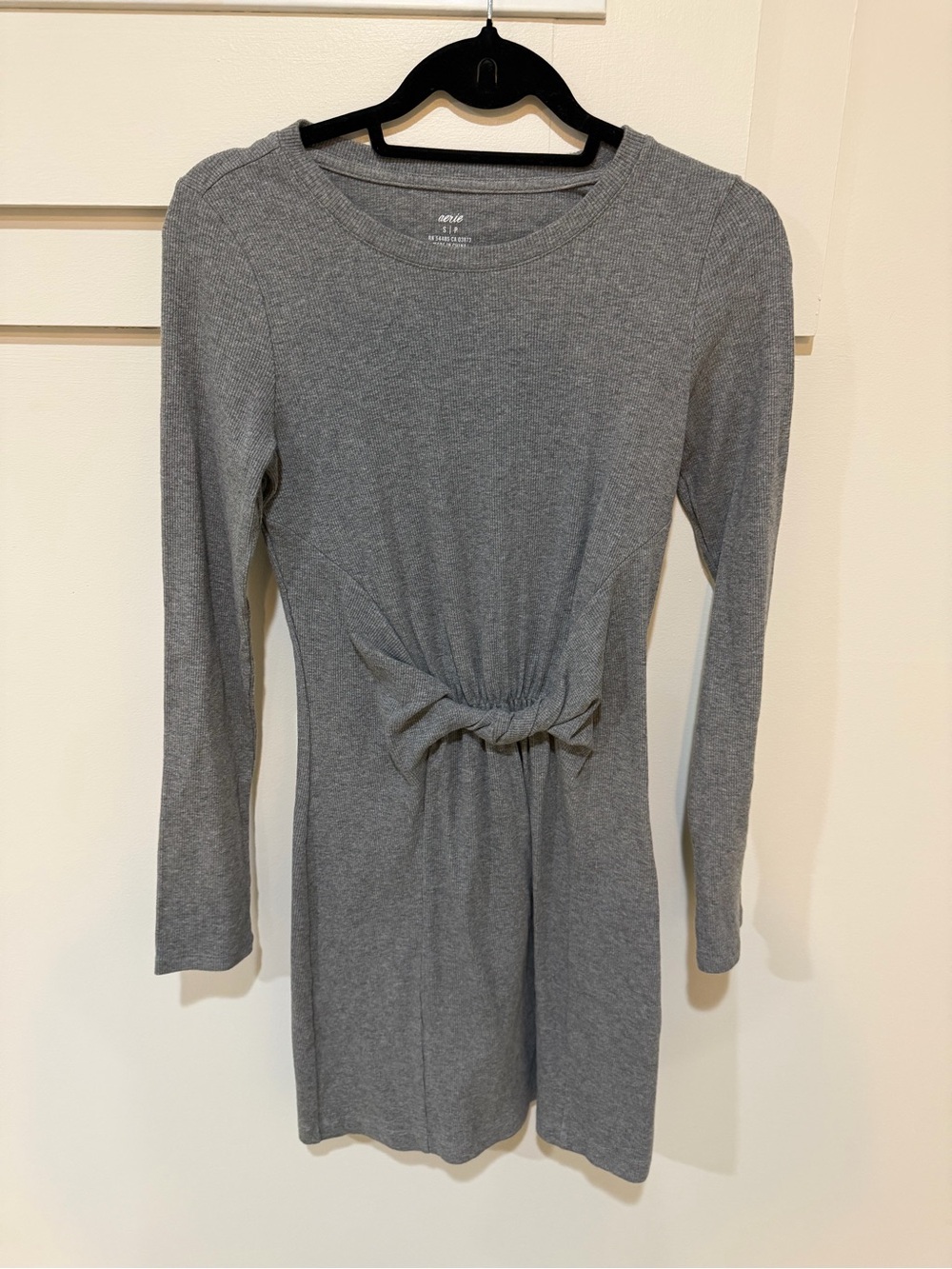 Aerie Gray Long Sleeve Knot-Front Dress
